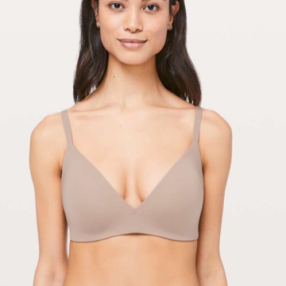 Lululemon take shape bra